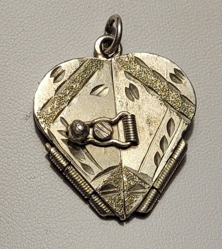 Bijou pendentif coeur - pendentif, ouvrant